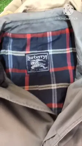 90s Authentic Burberry Trench Coat 7 pcs