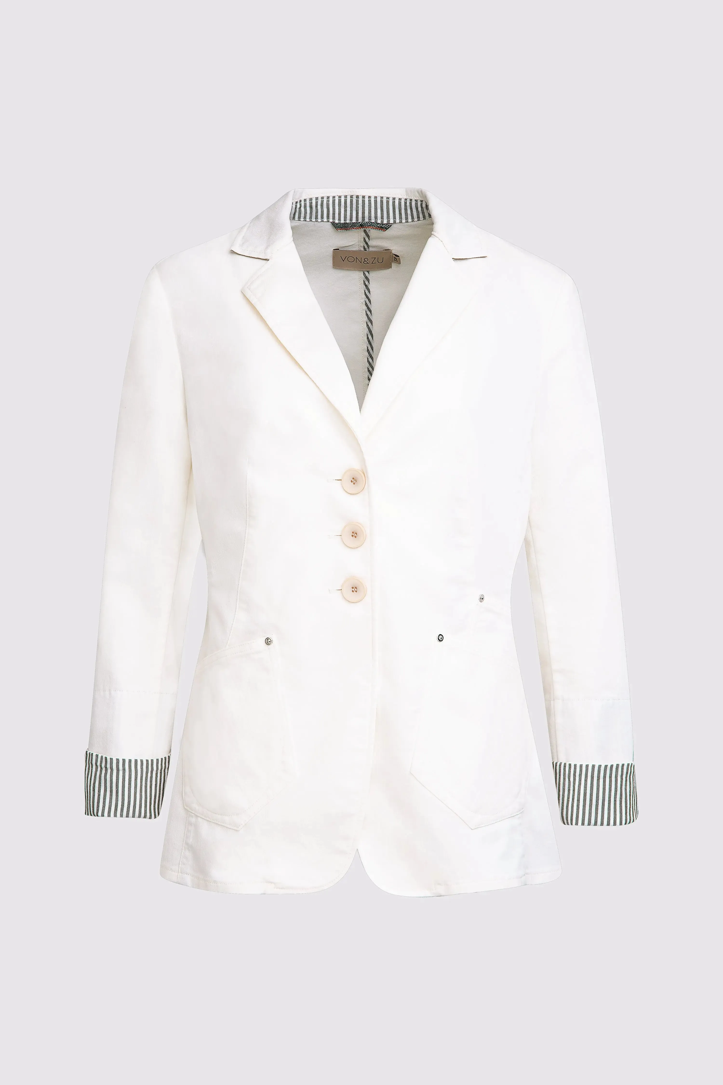 Geschmückter Jeansblazer
