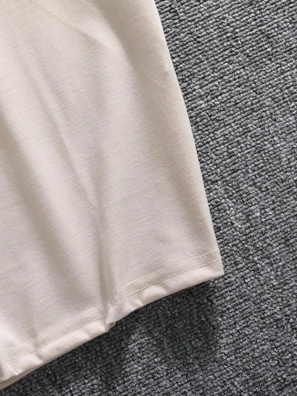 GORGLITTER Men's Oversized T Shirt Letter Graphic Short Sleeve Drop Shoulder Crewneck Tee Tops