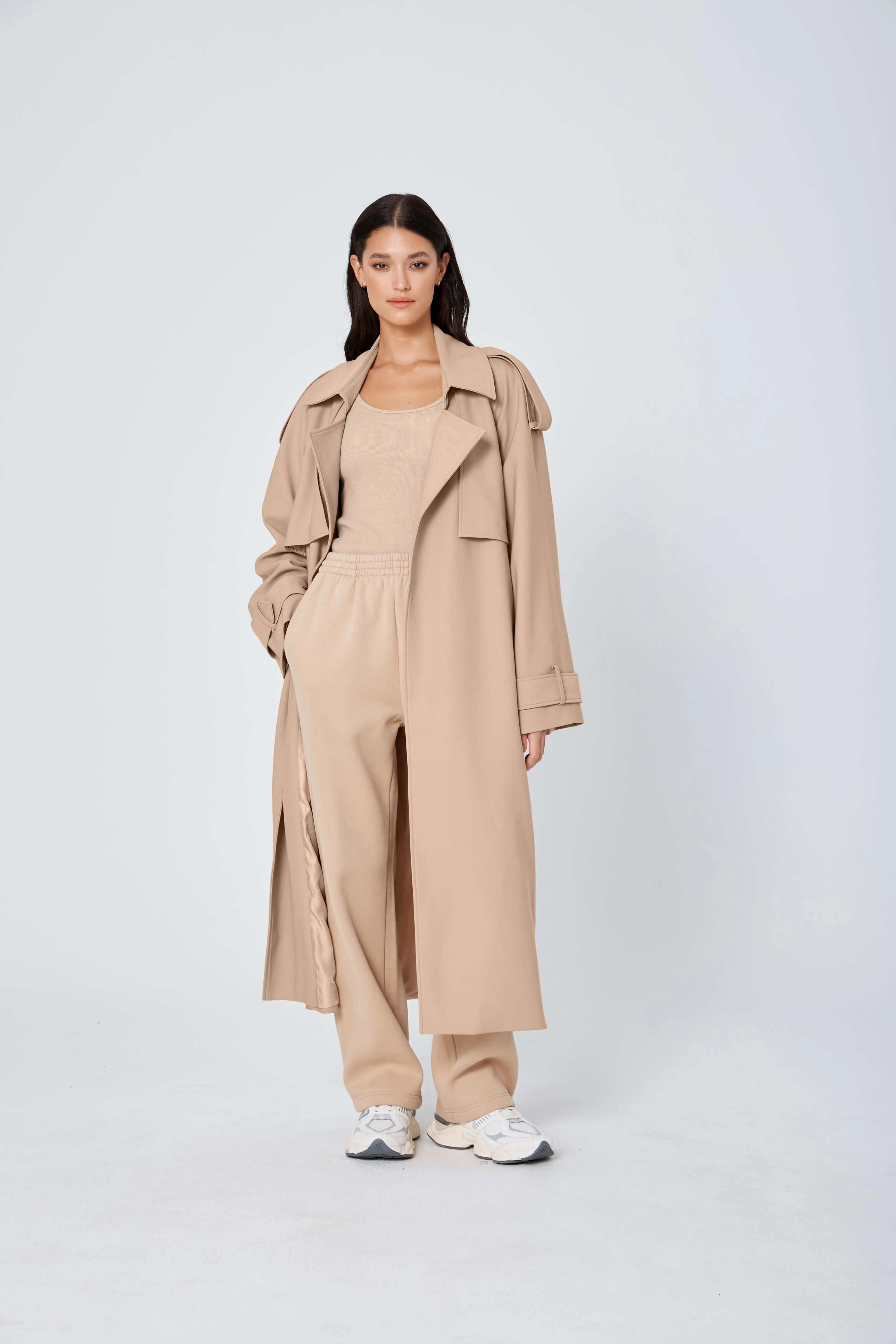 ROZALIA x ATOIR Womens The Trench Coat Sand