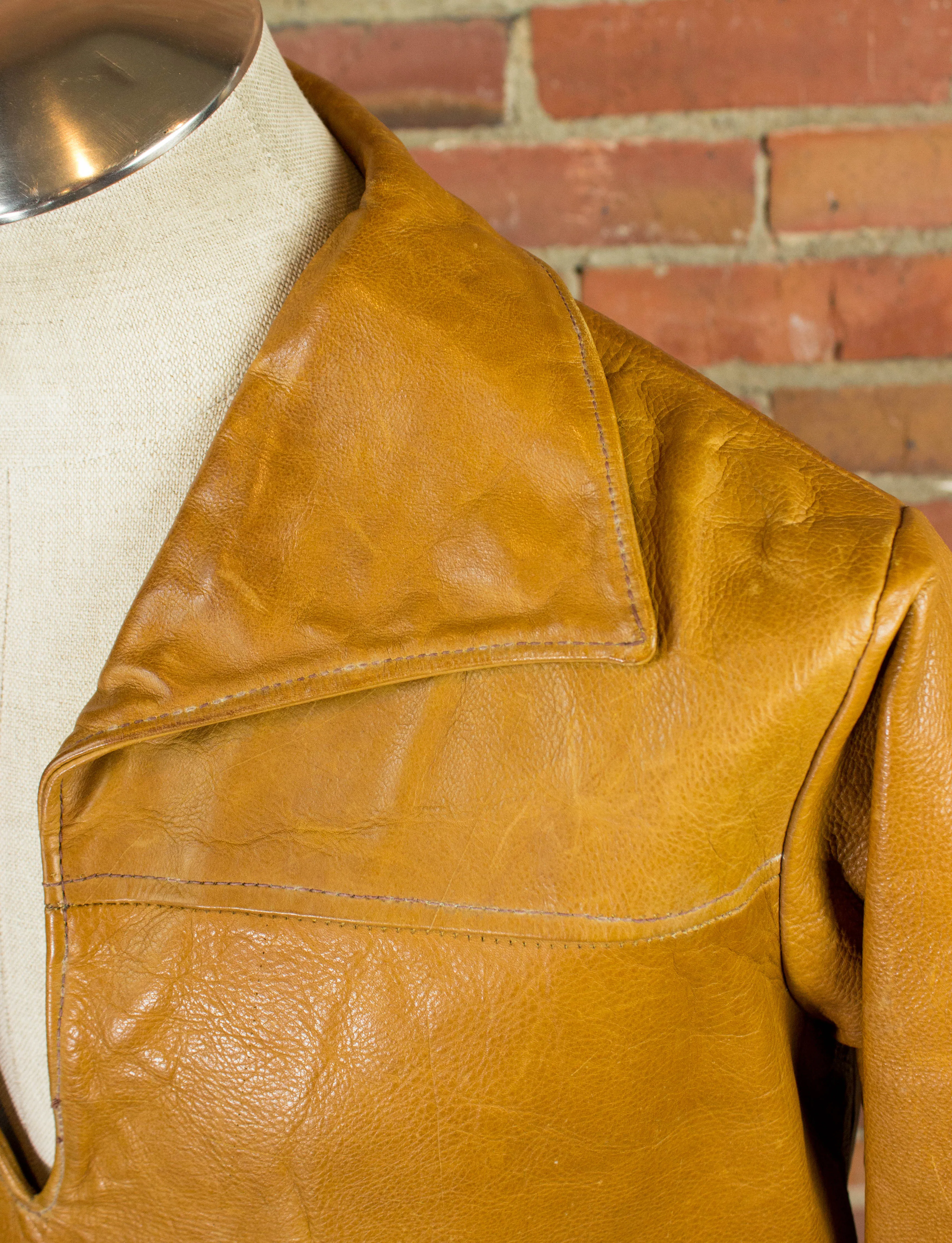 Vintage 70s Men's Tan Leather Pullover Size Medium-Large