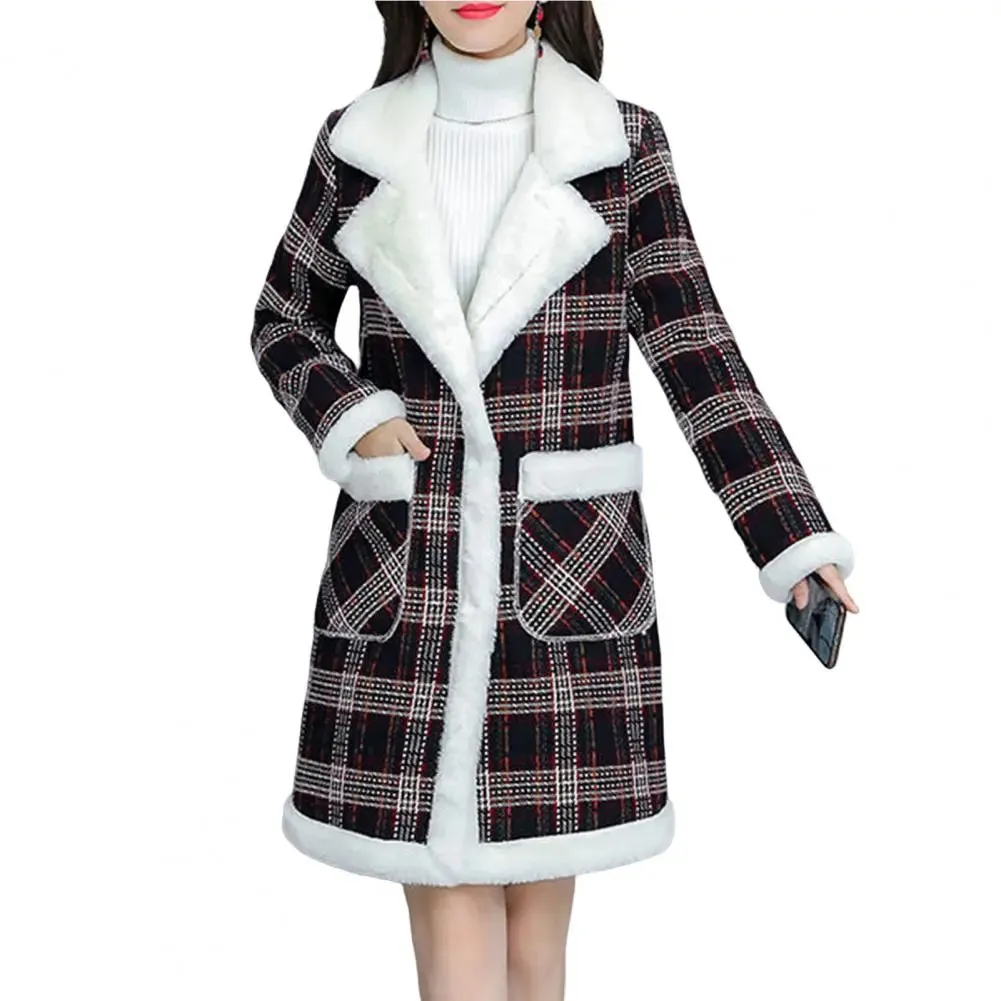 Women Outwear Single Breasted Autumn Winter Windproof Lapel Plush Lining Trench Coat   Women Windbreaker  for Trip