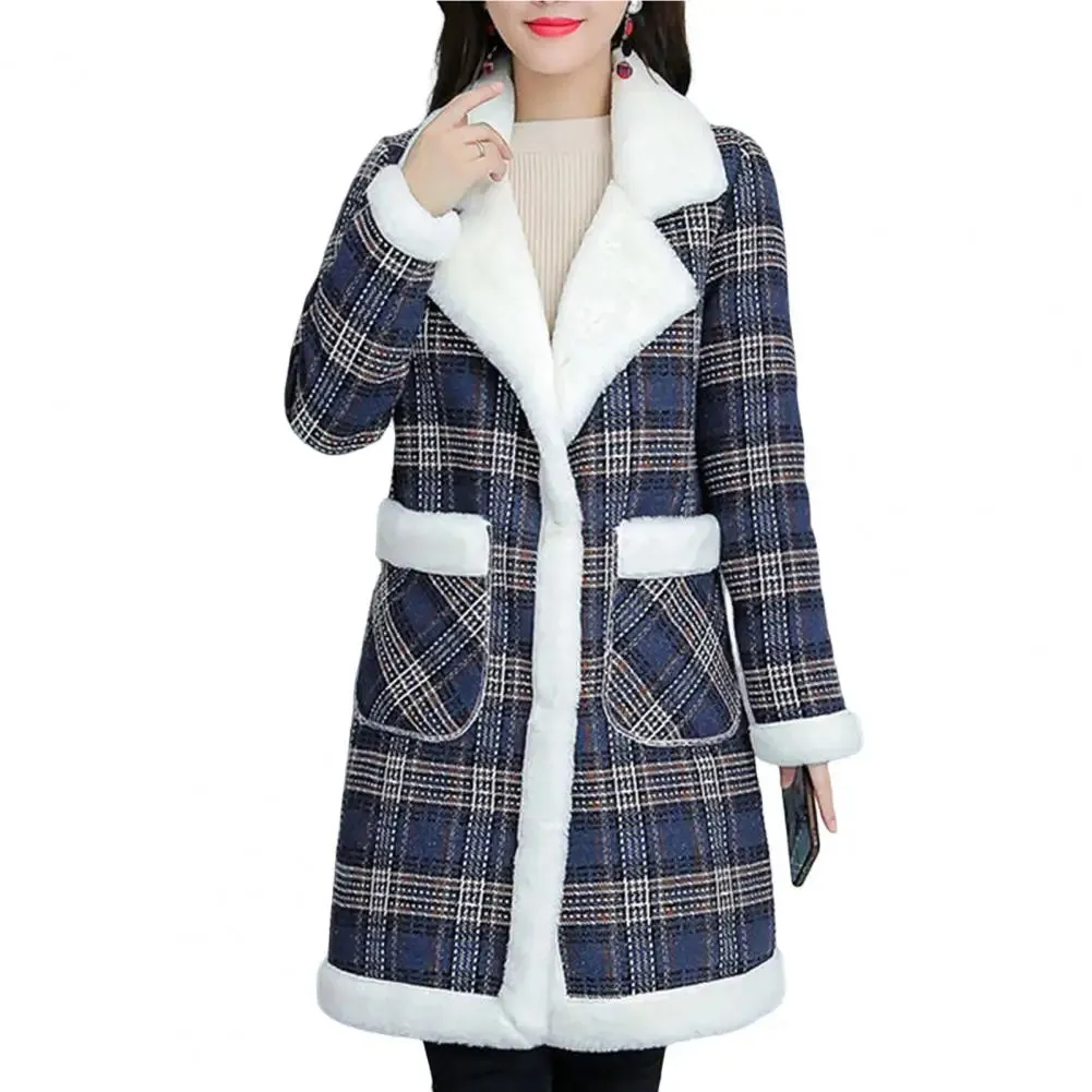 Women Outwear Single Breasted Autumn Winter Windproof Lapel Plush Lining Trench Coat   Women Windbreaker  for Trip